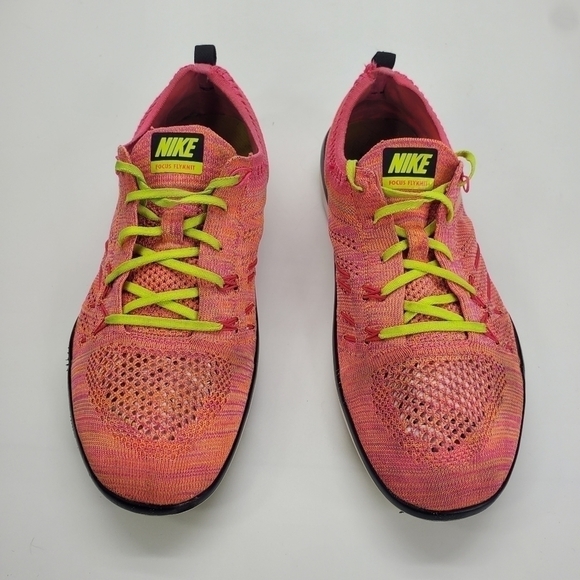 Nike Free TR Focus FK OC Womens 10 Running Shoes 843987 999 Pink-Multi Color - Picture 15 of 15